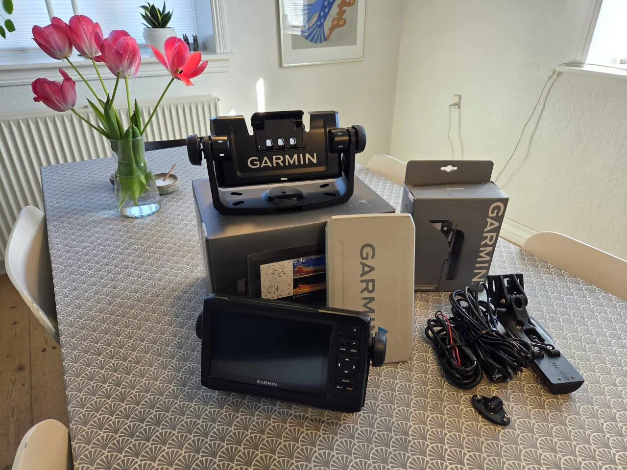 Billede 1 - Garmin echoMAP UHD 62cv med GT24UHD-TM transducer.