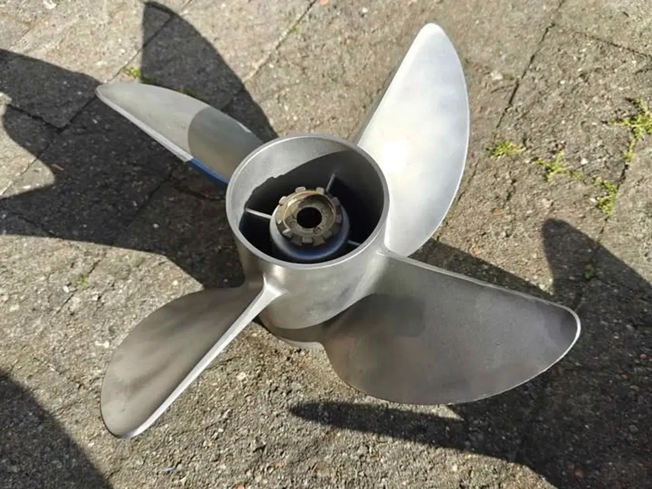 Billede 2 - Båd skrue 15.5" propeller