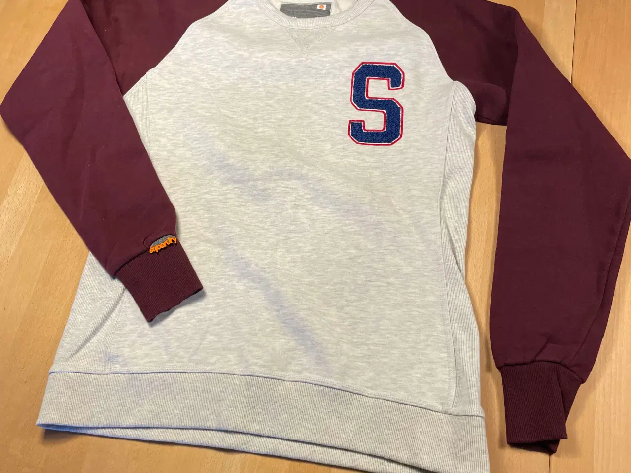 Billede 1 - Superdry Orange Label sweatshirt