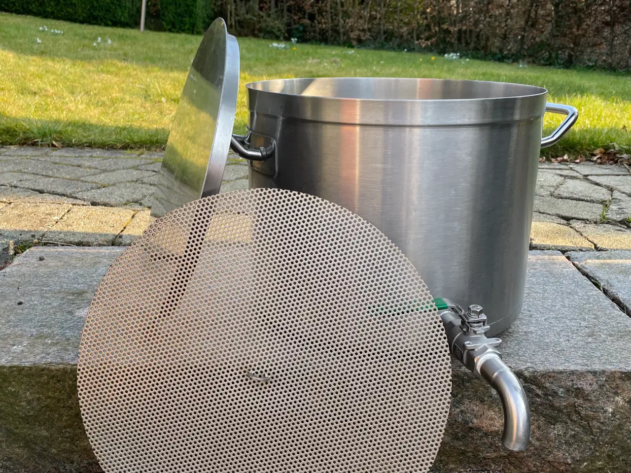 Billede 1 - Gryde 40 liter med tappehane