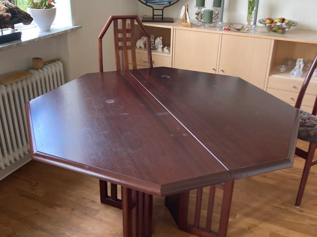 Billede 1 - Spisebord farstrup