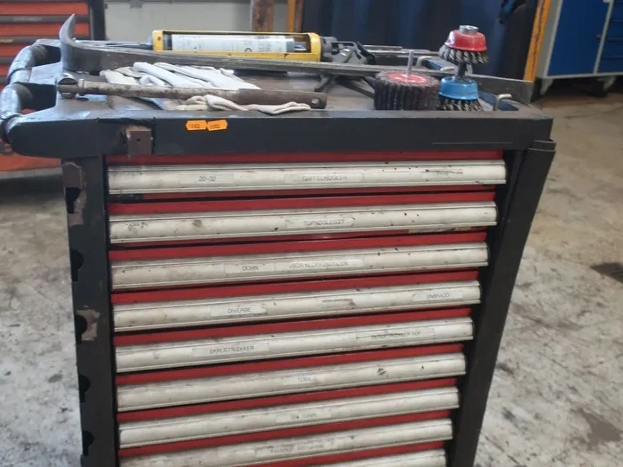 Billede 1 - Værktøjsvogn med div. Værktøj