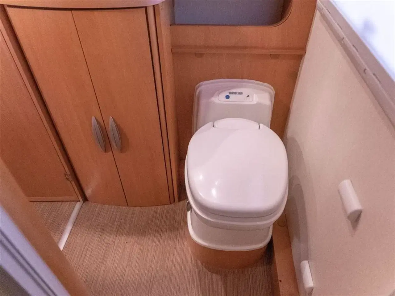 Billede 19 - 2010 - CI Riviera 95 P   Godt udstyret autocamper sælges til CVR (billeder kommer)