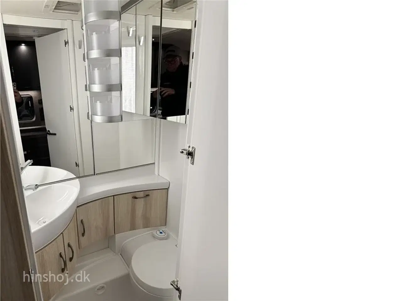 Billede 8 - 2026 - Hobby De Luxe 495 UL   Populær enkeltsengsvogn fra Hobby hos Hinshøj Caravan