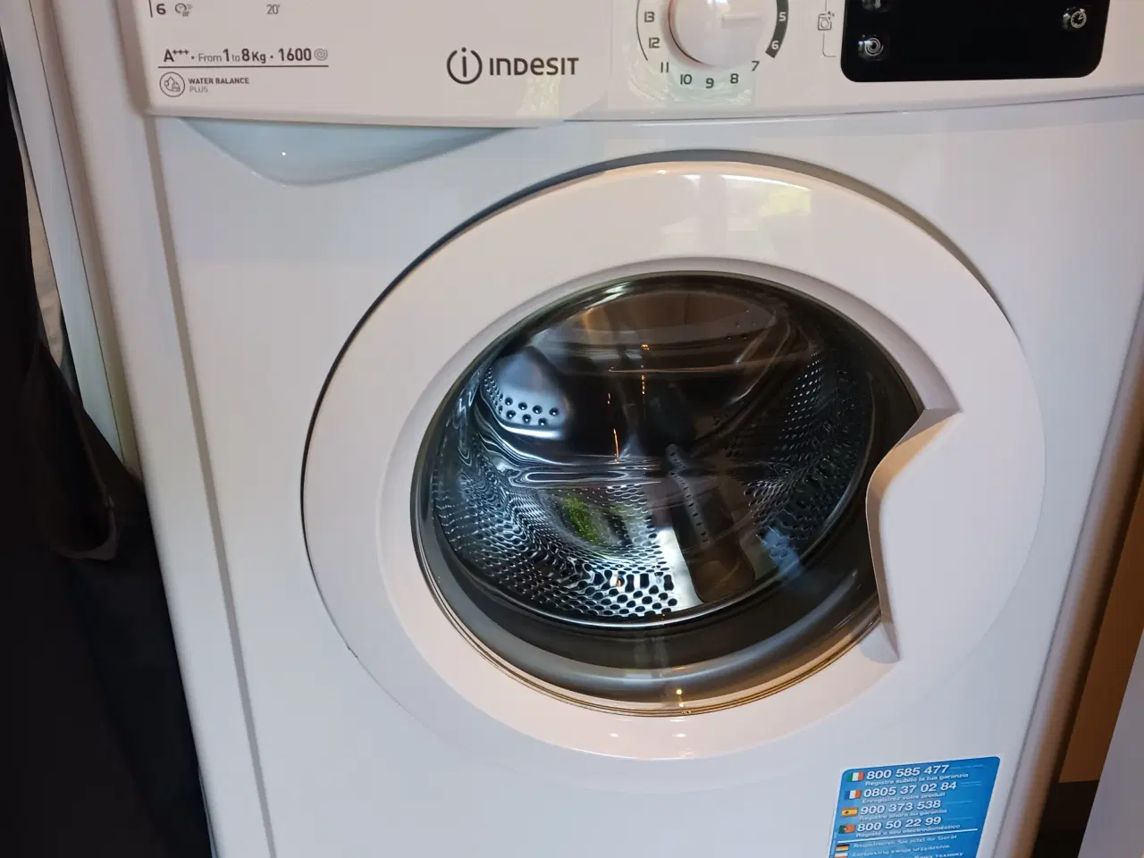 Billede 1 - Indesit Vaskemaskine lettere defekt