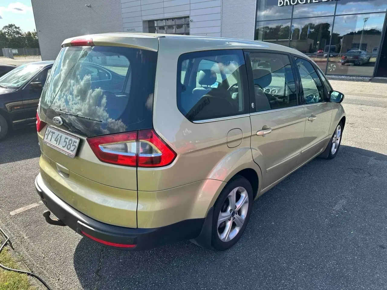 Billede 3 - Ford Galaxy 2,0 145 Ghia 7prs