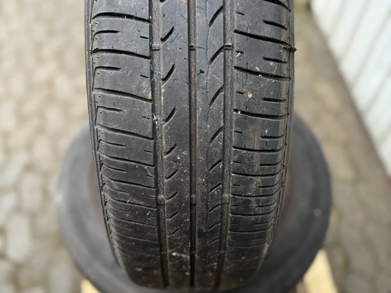 Billede 3 - 185/65R15 sommerdæk Bridgestone