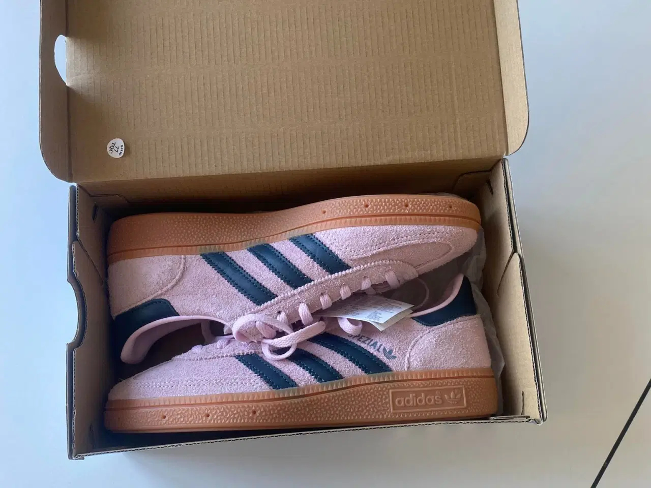 Billede 1 - Adidas Spezial Pink