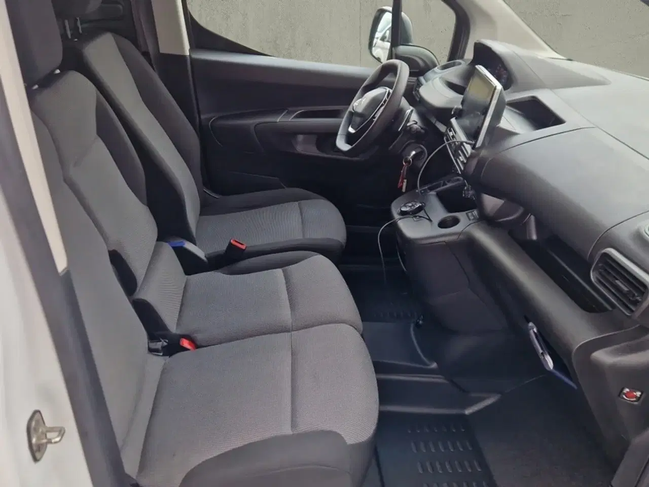 Billede 11 - Peugeot Partner 1,5 BlueHDi 130 L1V1 Ultimate EAT8 Van