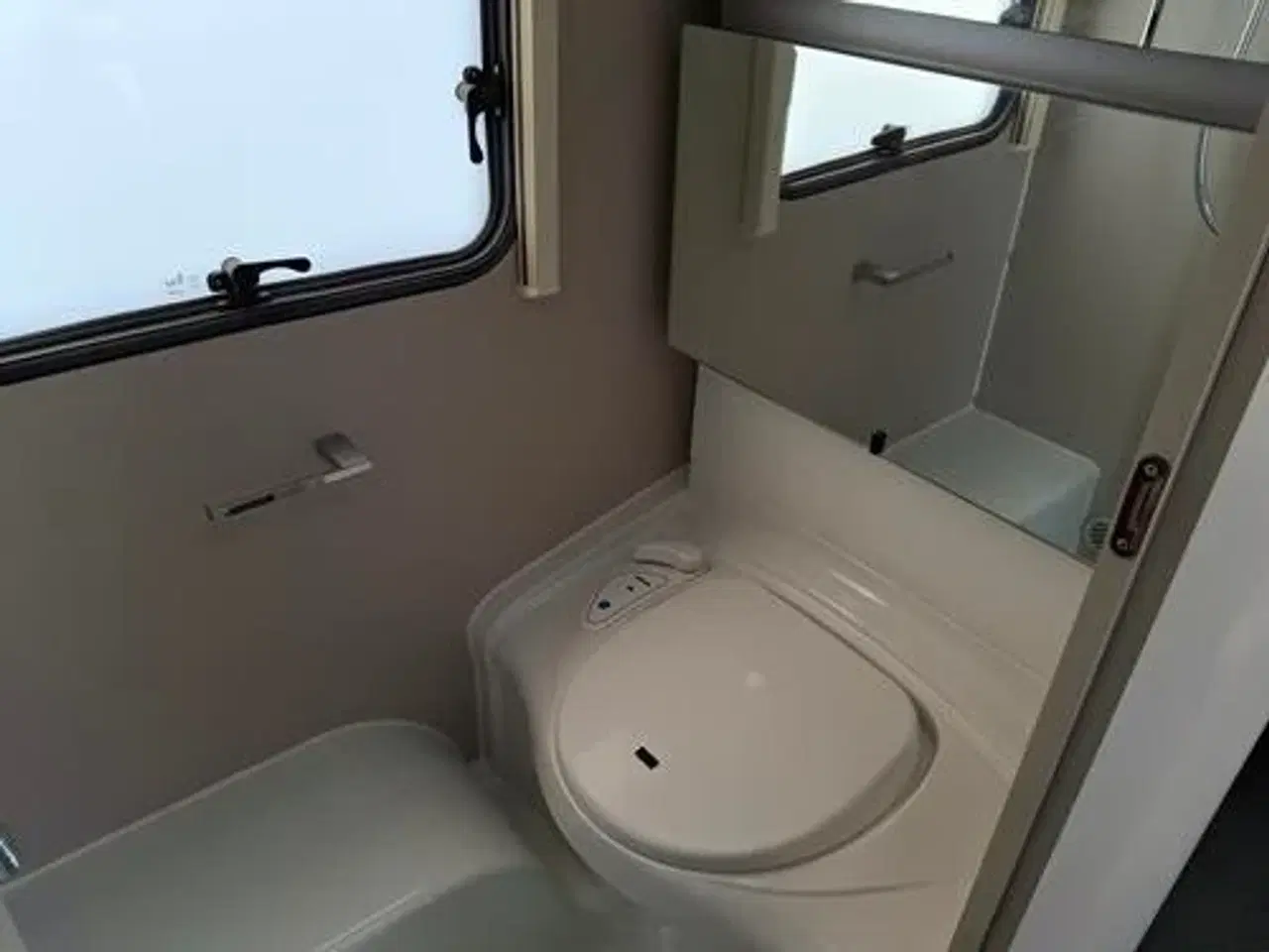 Billede 7 - Adria ADORA 502 UL