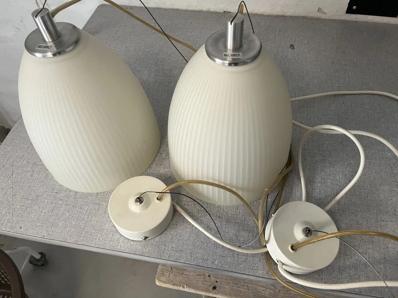 Billede 1 - Spise bord  lamper