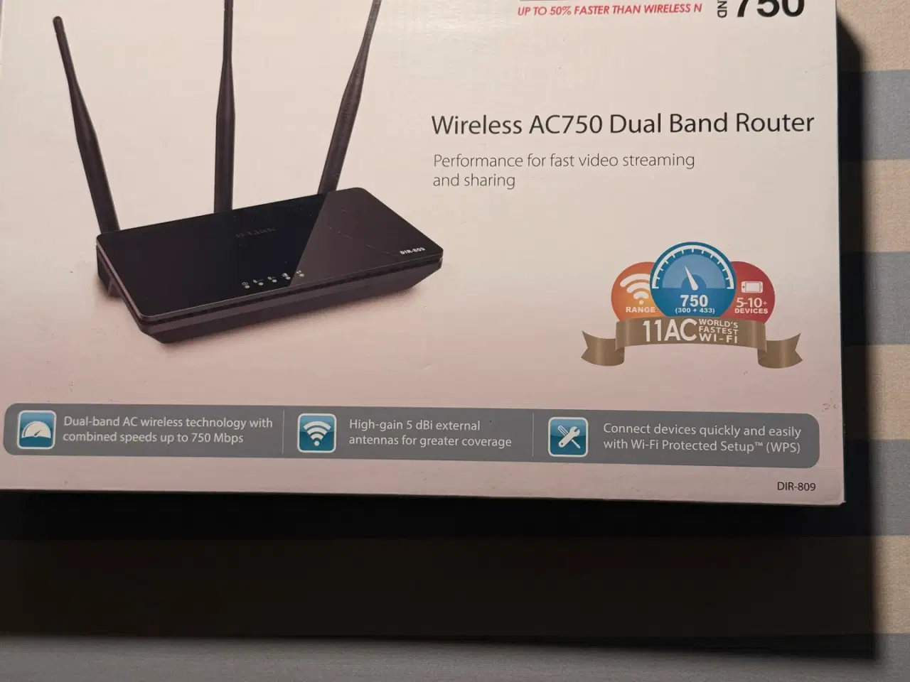 Billede 4 - Trådløs  D-Link- AC750 dual band-router 