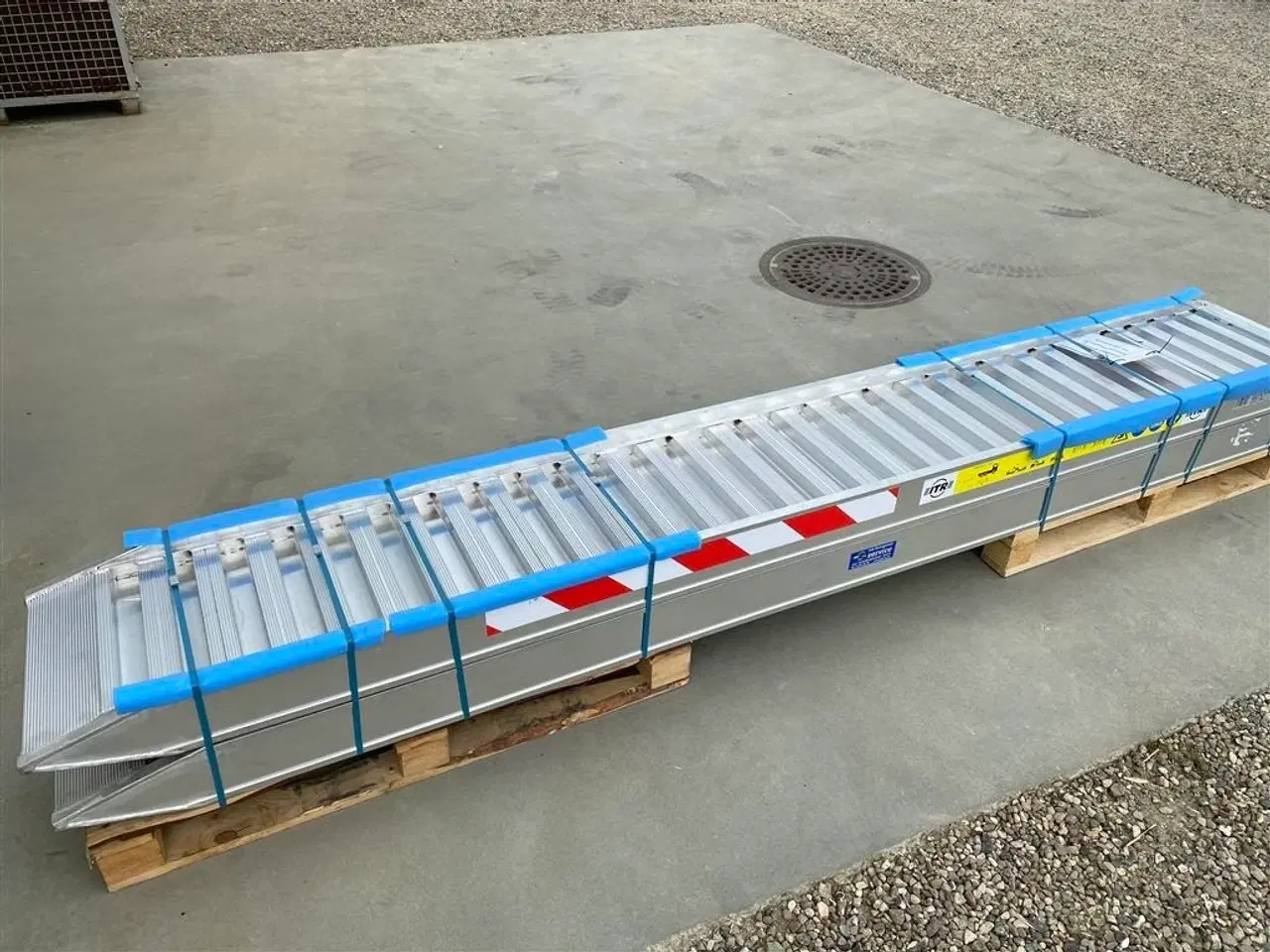 Billede 4 - - - - RA150X35 ALURAMPER, RAMPER