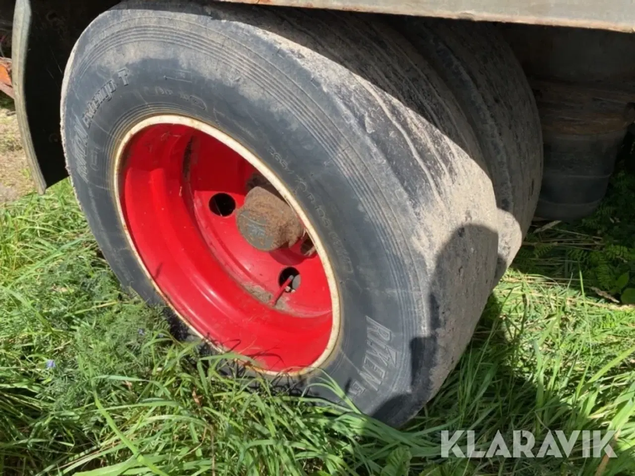 Billede 12 - Anhænger med 7,4 meters kreatur kasse