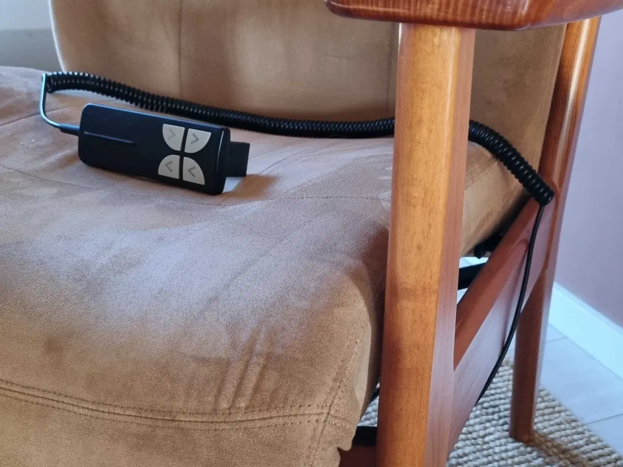 Billede 2 - Flot Farstrup el-lænestol