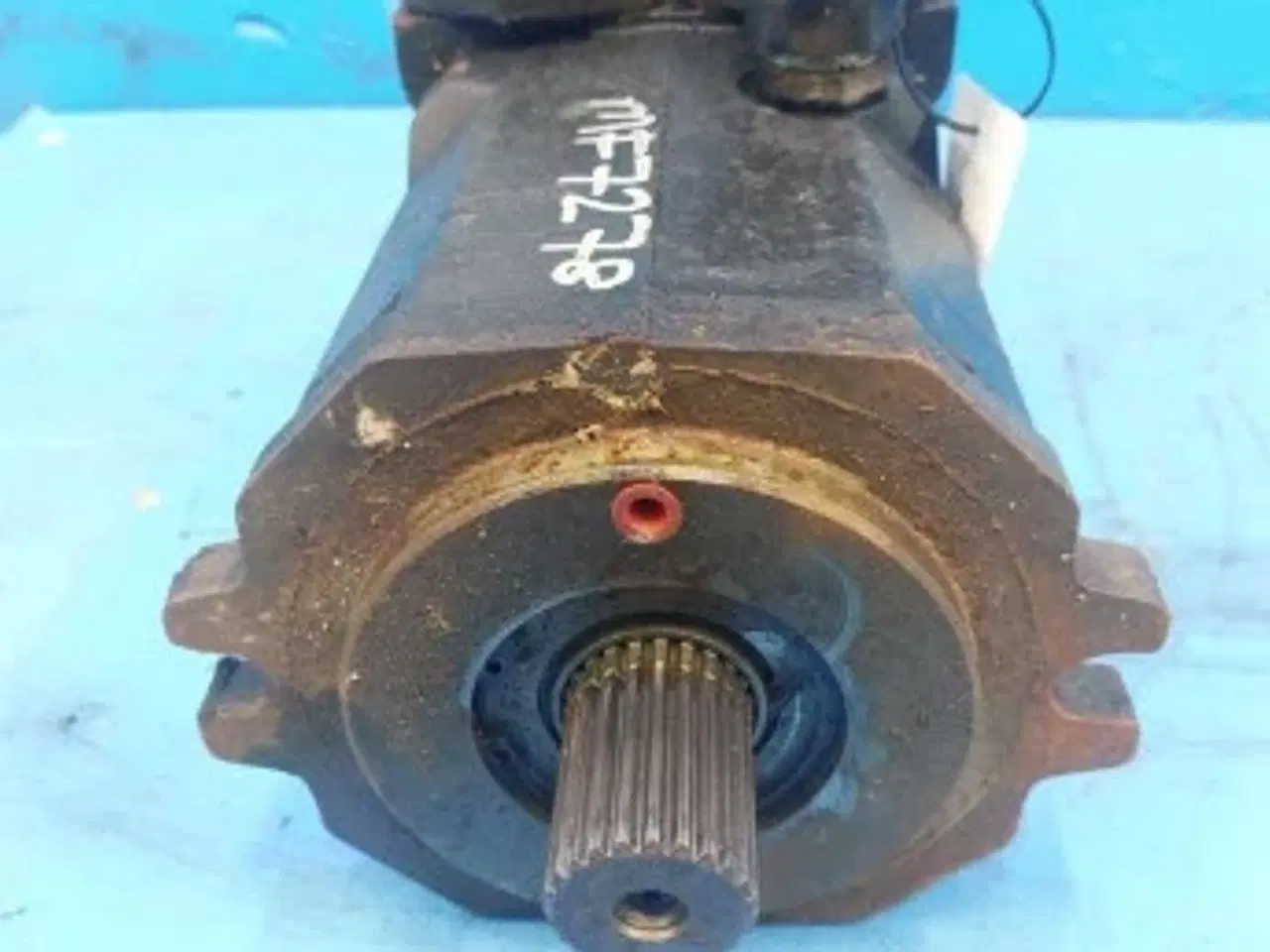 Billede 7 - Massey Ferguson 7278 Hydrostat motor 45165100