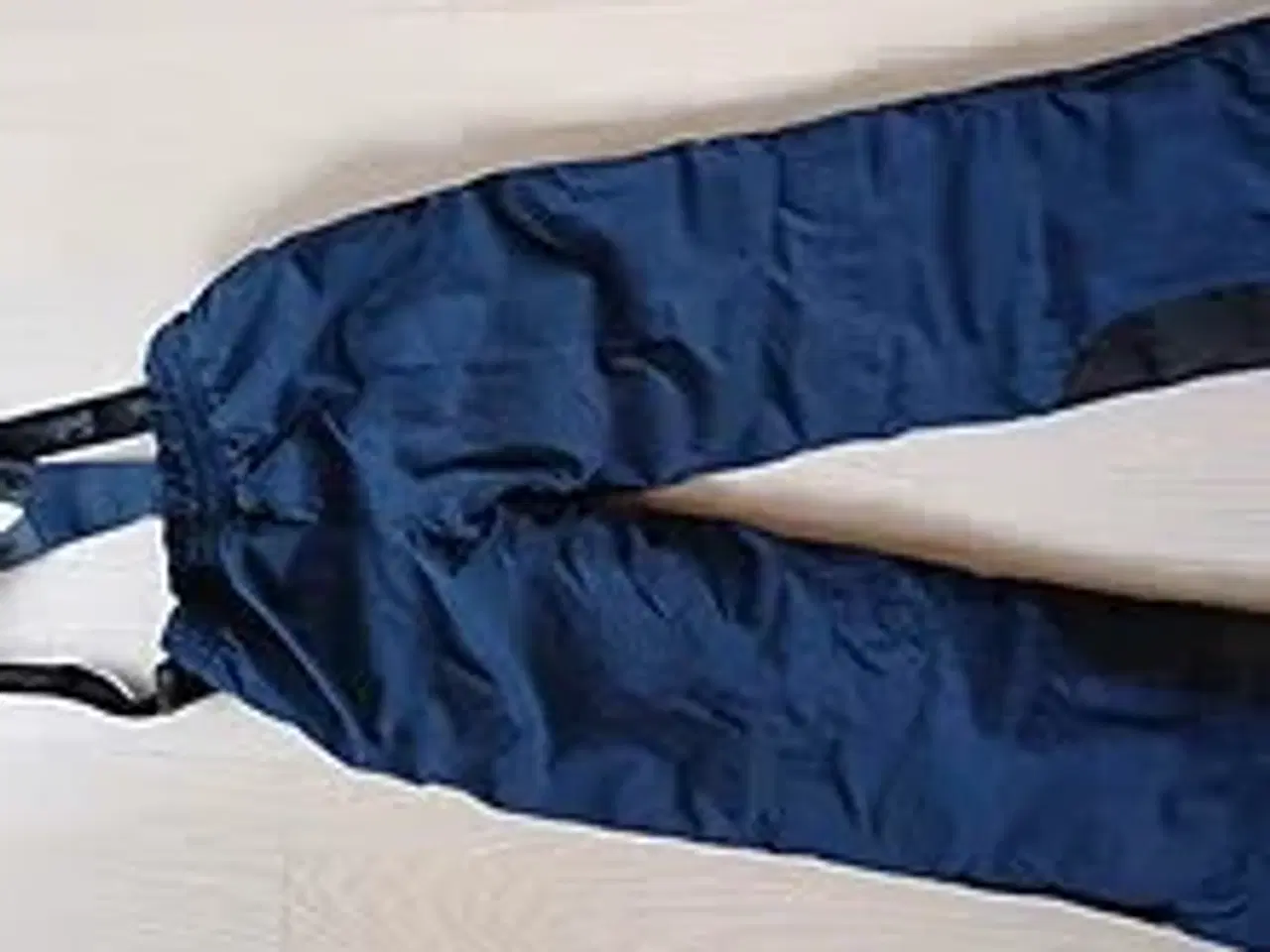 Billede 2 - Skibukser str. 128