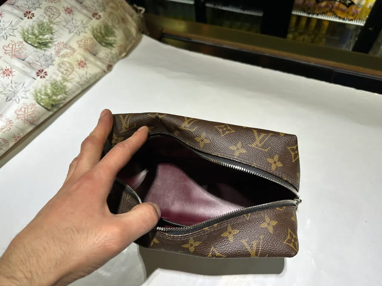 Billede 1 - Louis Vuitton toilet taske