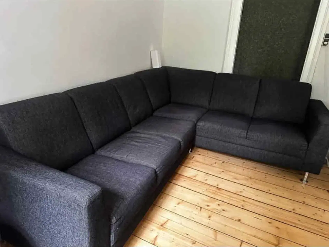 Billede 1 - Sofa og stol