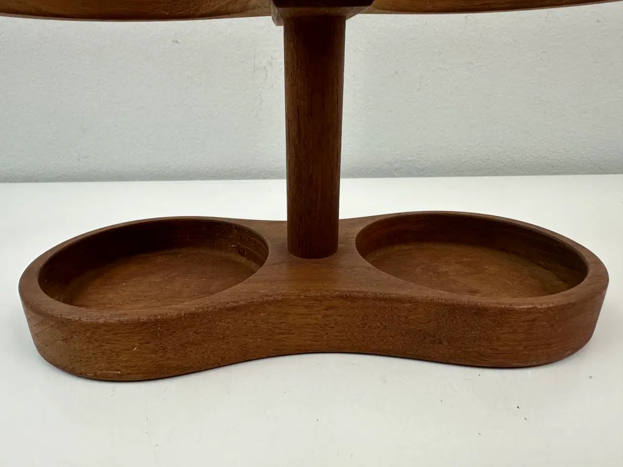 Billede 3 - Teak / messing holder (Wiggers)