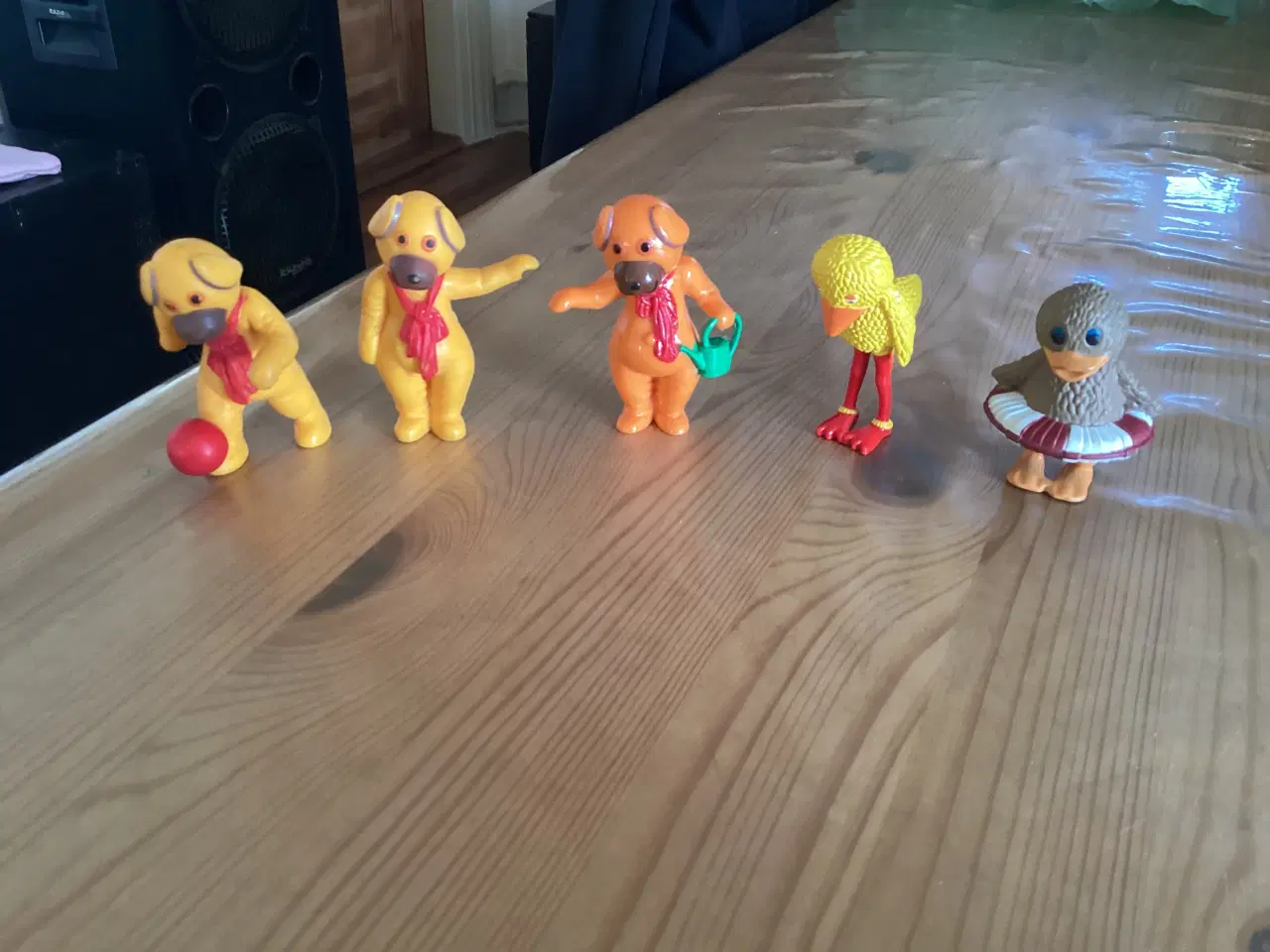 Billede 19 - Bamse, Bøger, Hus, Uro, Service,Figurer.