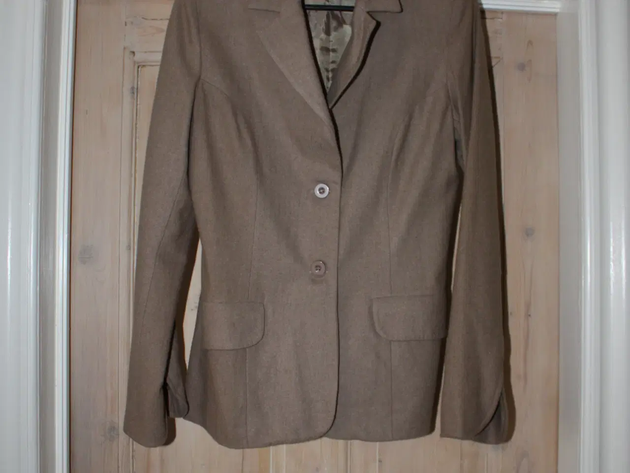 Billede 2 - Blazer NowOn str. 36 