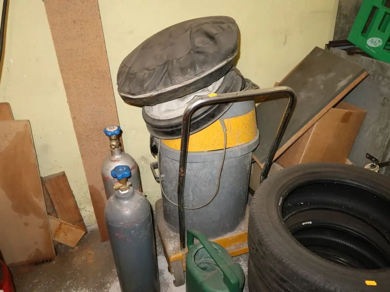 Billede 3 - 2 stk. støvsugere samt kabelrulle