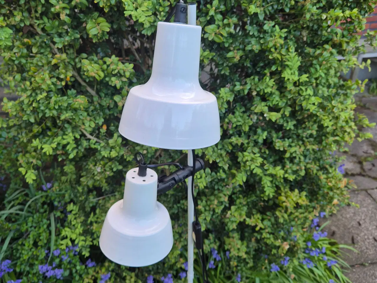 Billede 1 - Hvid klassisk gulvlampe fra E. S. Horn