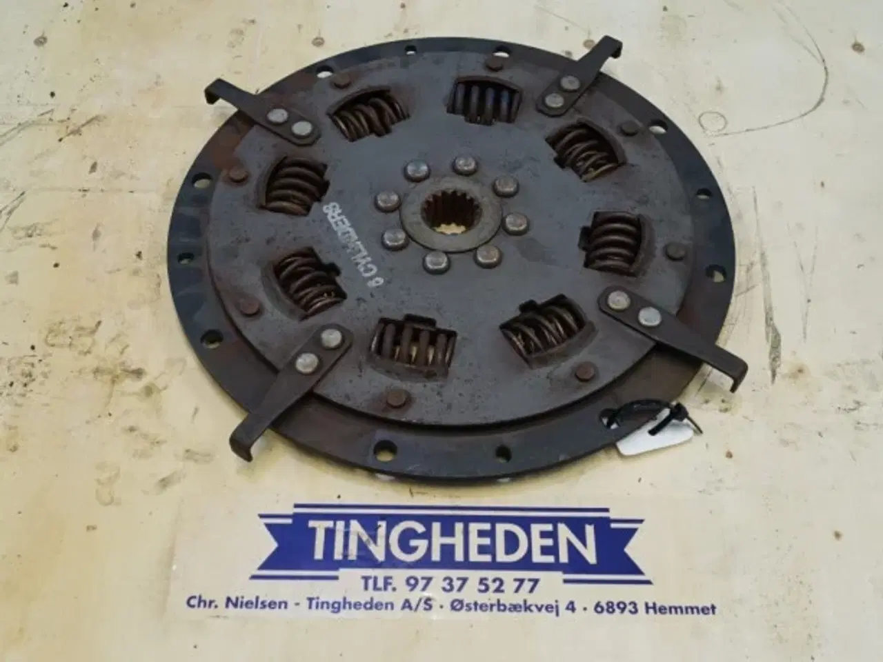 Billede 14 - Case Maxxum 115 Dæmpernav 87527557