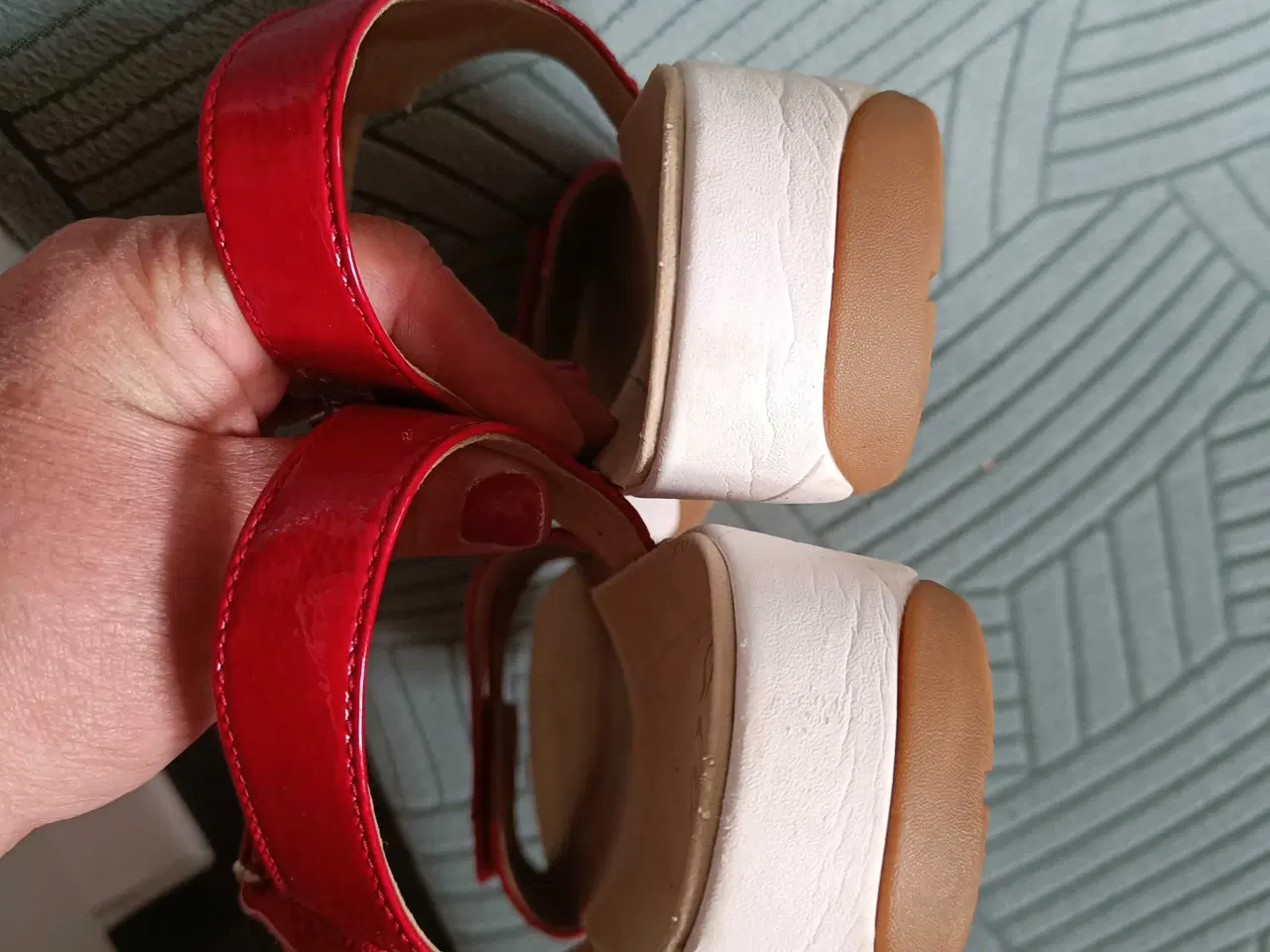 Billede 5 - Ara røde sandaler 42str