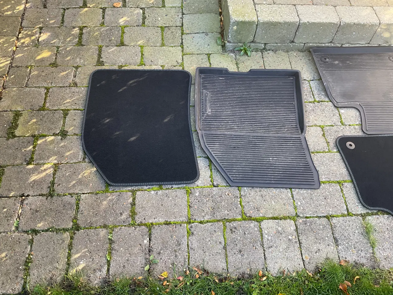 Billede 2 - Gummimåtter originale til Citroen c5 aircross