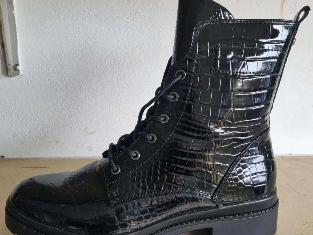 Billede 4 - Helt nye støvler aldrig brugt 