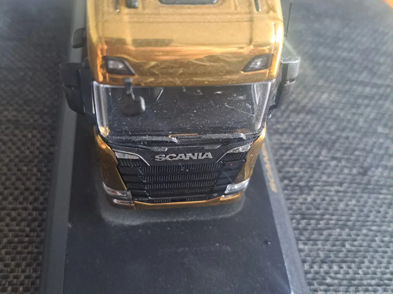 Billede 1 - Guld scania S 730