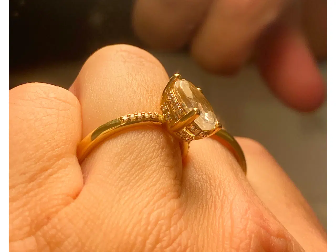 Billede 7 - Forlovelses ring 18 karat guld