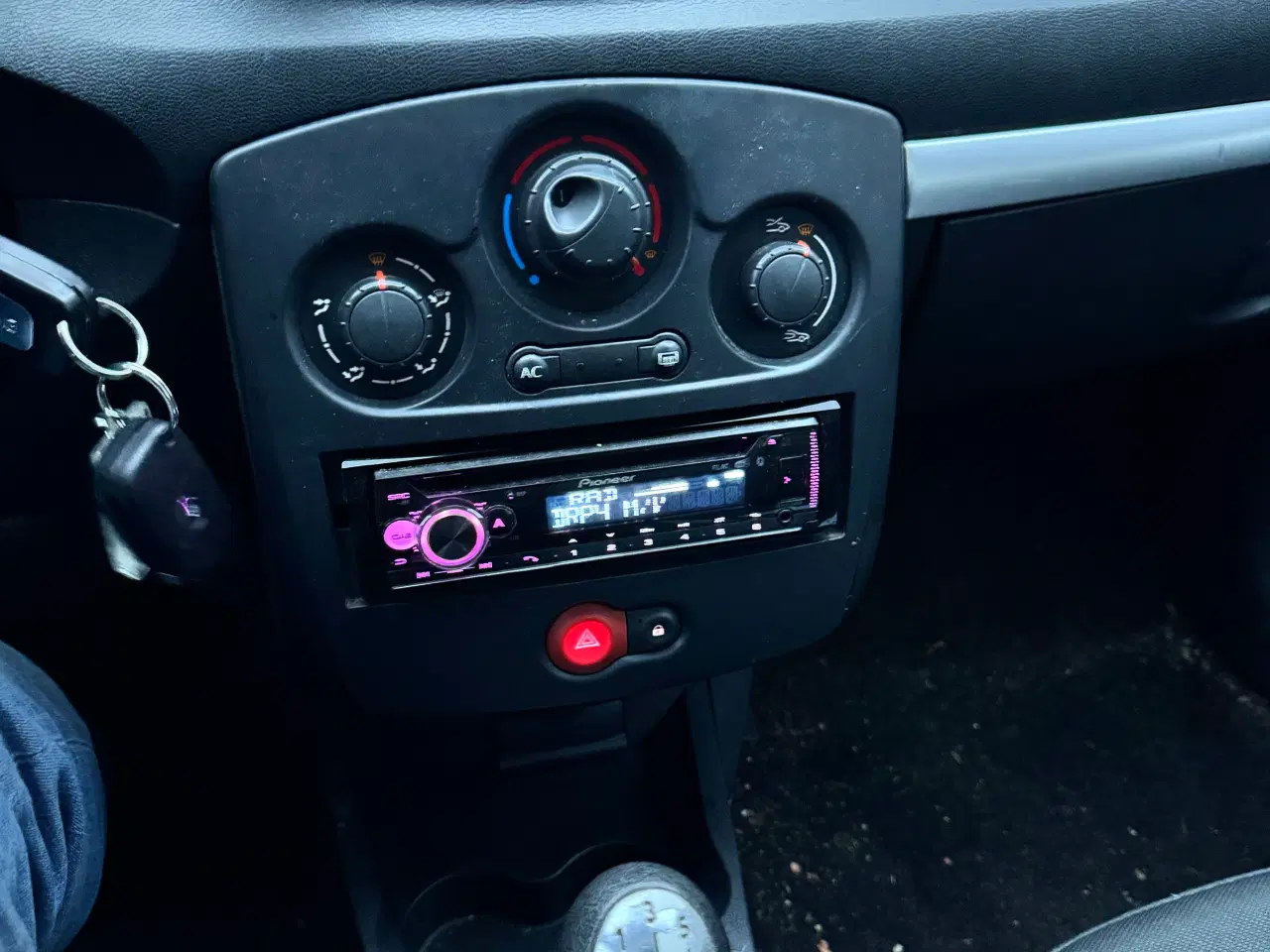 Billede 6 - Renault Clio 1.5 DCi 1.5 år til syn årg 2011