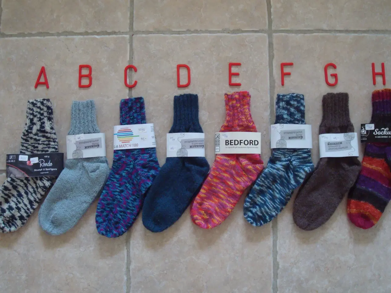 Billede 2 - Strømper, str. 30-31