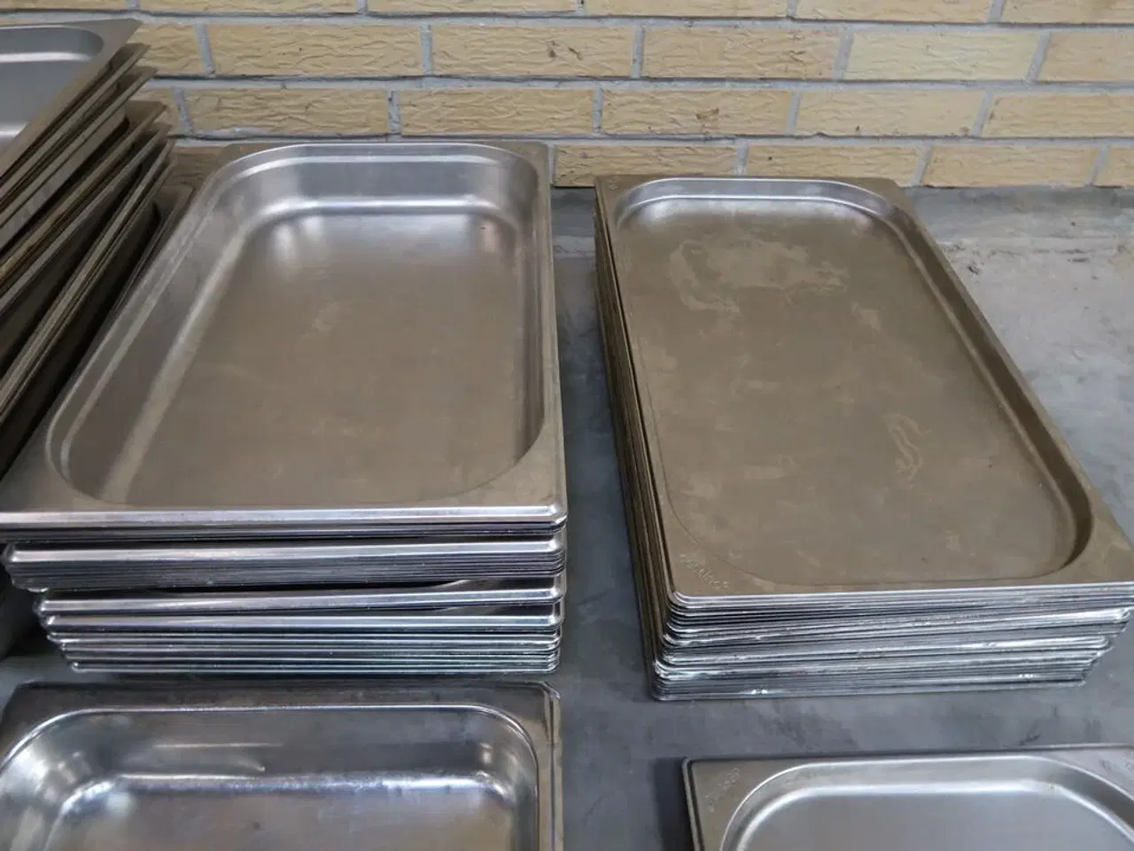 Billede 3 - 71 stk. ass. Rustfrit stål kantiner