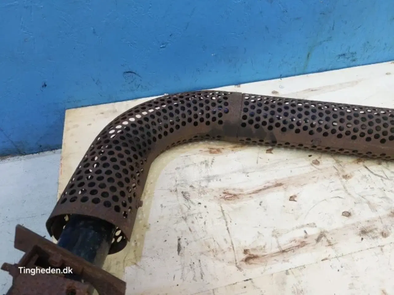 Billede 17 - New Holland 8160 Udstødningsrør 82020110