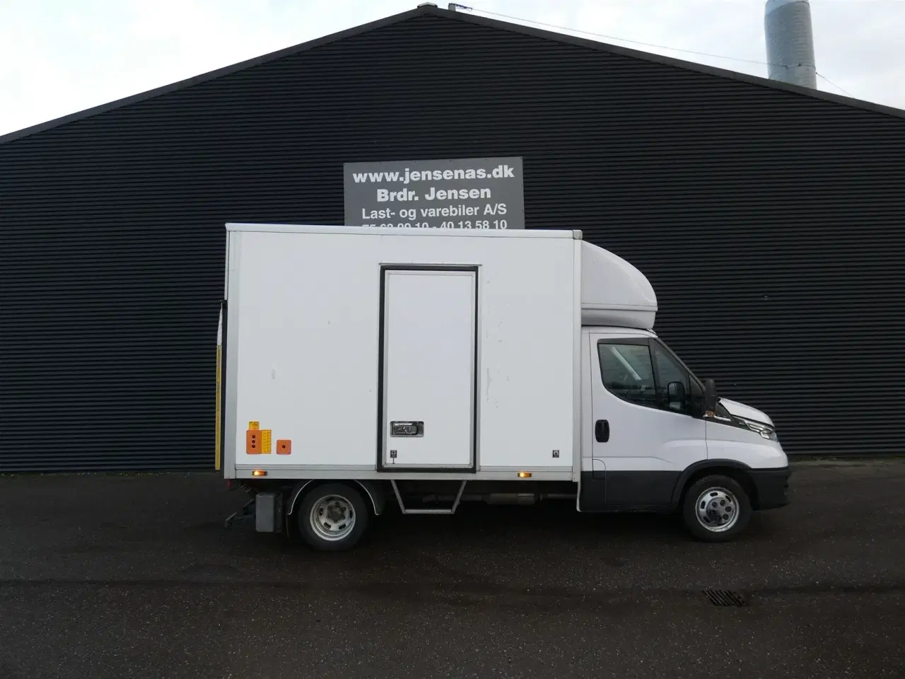 Billede 1 - Iveco Daily 35C18 BROBIL 3,0 D Alu.kasse m./Lift 180HK Ladv./Chas. Aut.