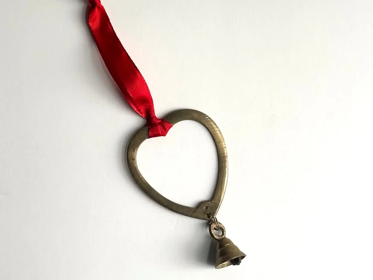 Billede 1 - Messinghjerte m klokke