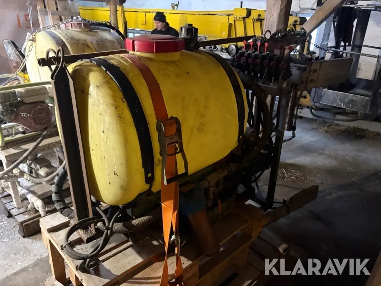 Billede 3 - Redskabsbærer Egeholm 2150 med tilbehør