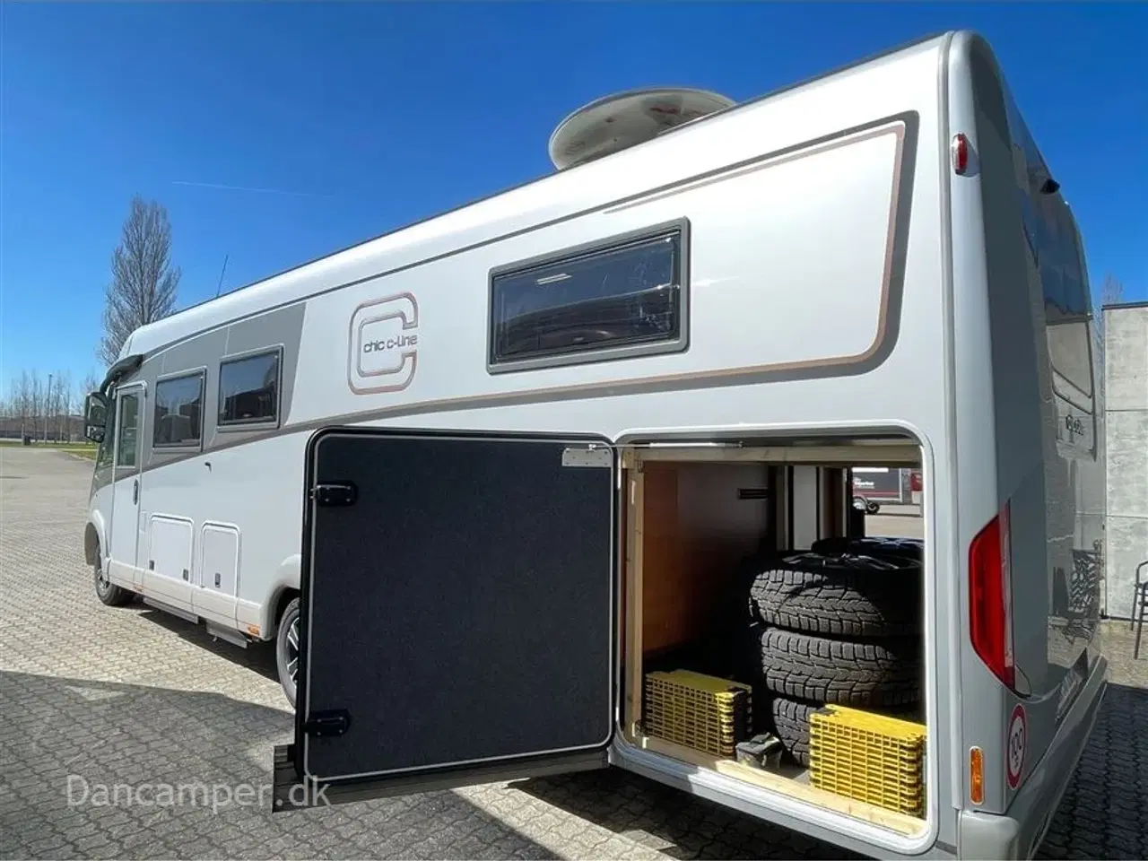 Billede 36 - 2019 - Carthago chic c line   Fiat Carthago Chic C-Line 5.0 – 180 hk | Totalvægt 5.000 kg  Eksklusiv og komfortabel autocamper i absolut topklasse! .