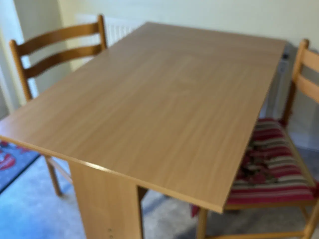 Billede 2 - Spisebord