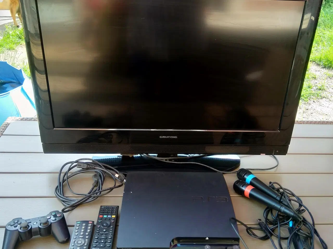 Billede 1 - Playstation 3 med 32" tv + Tilbehør