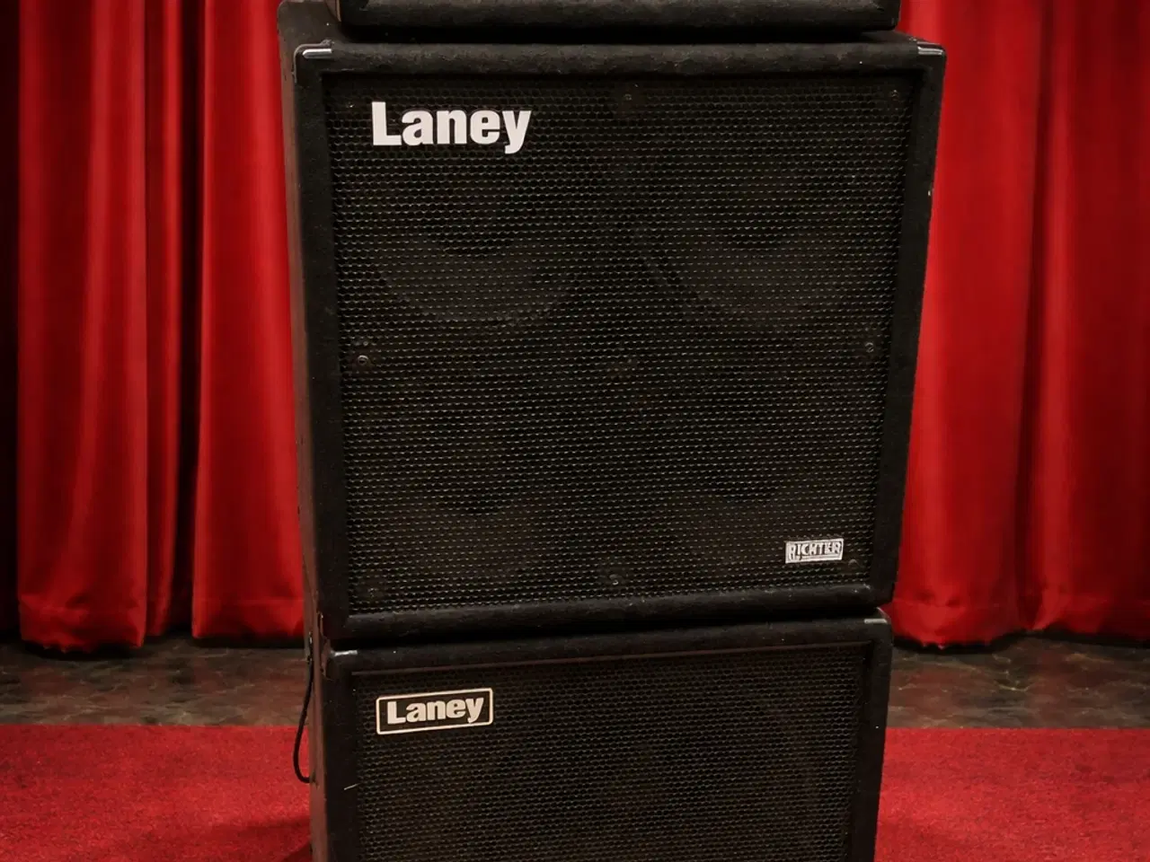 Billede 1 - Bas anlæg