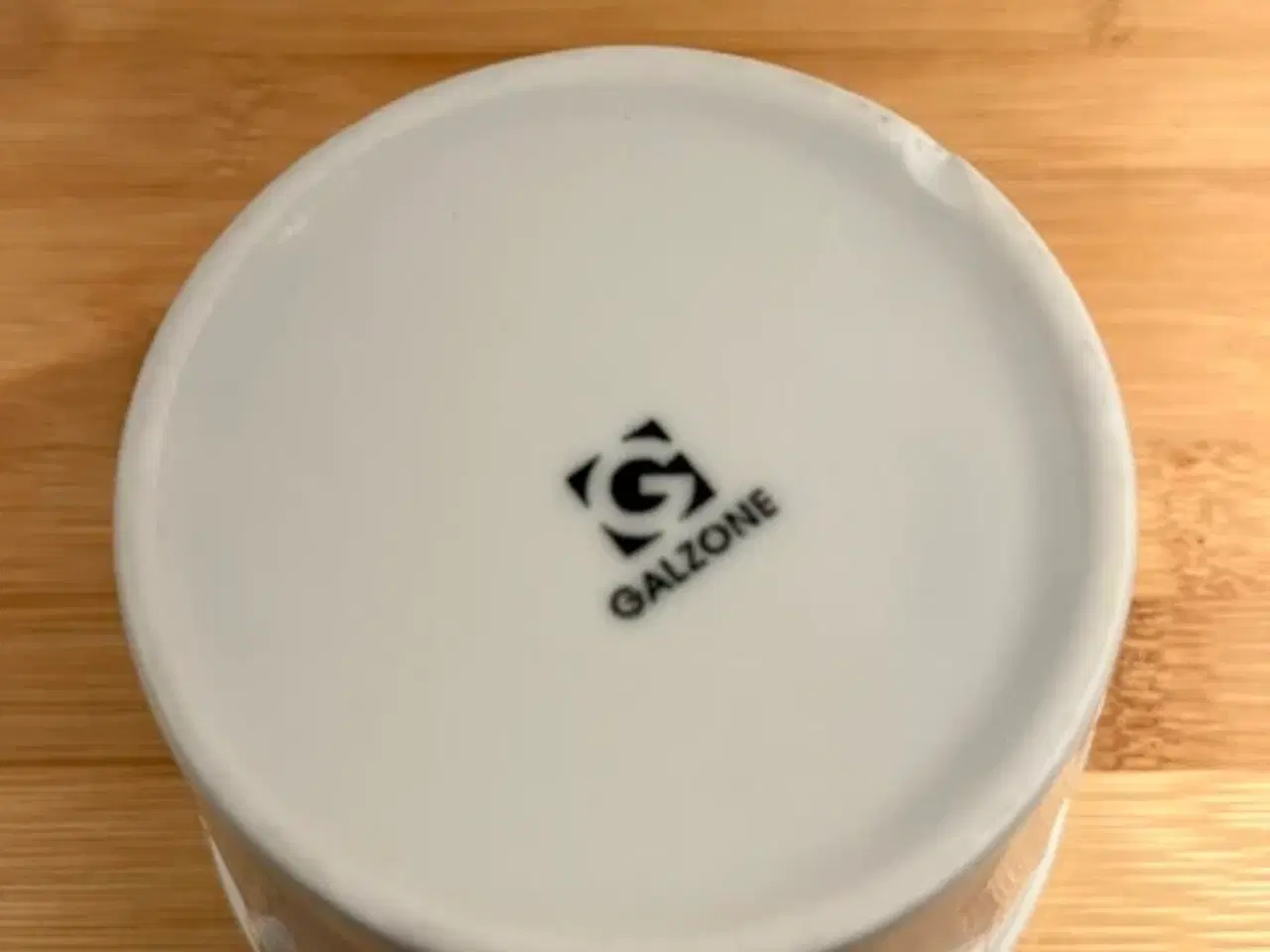 Billede 4 - Flot serveringssæt fra Galzone –til tapas og hygge