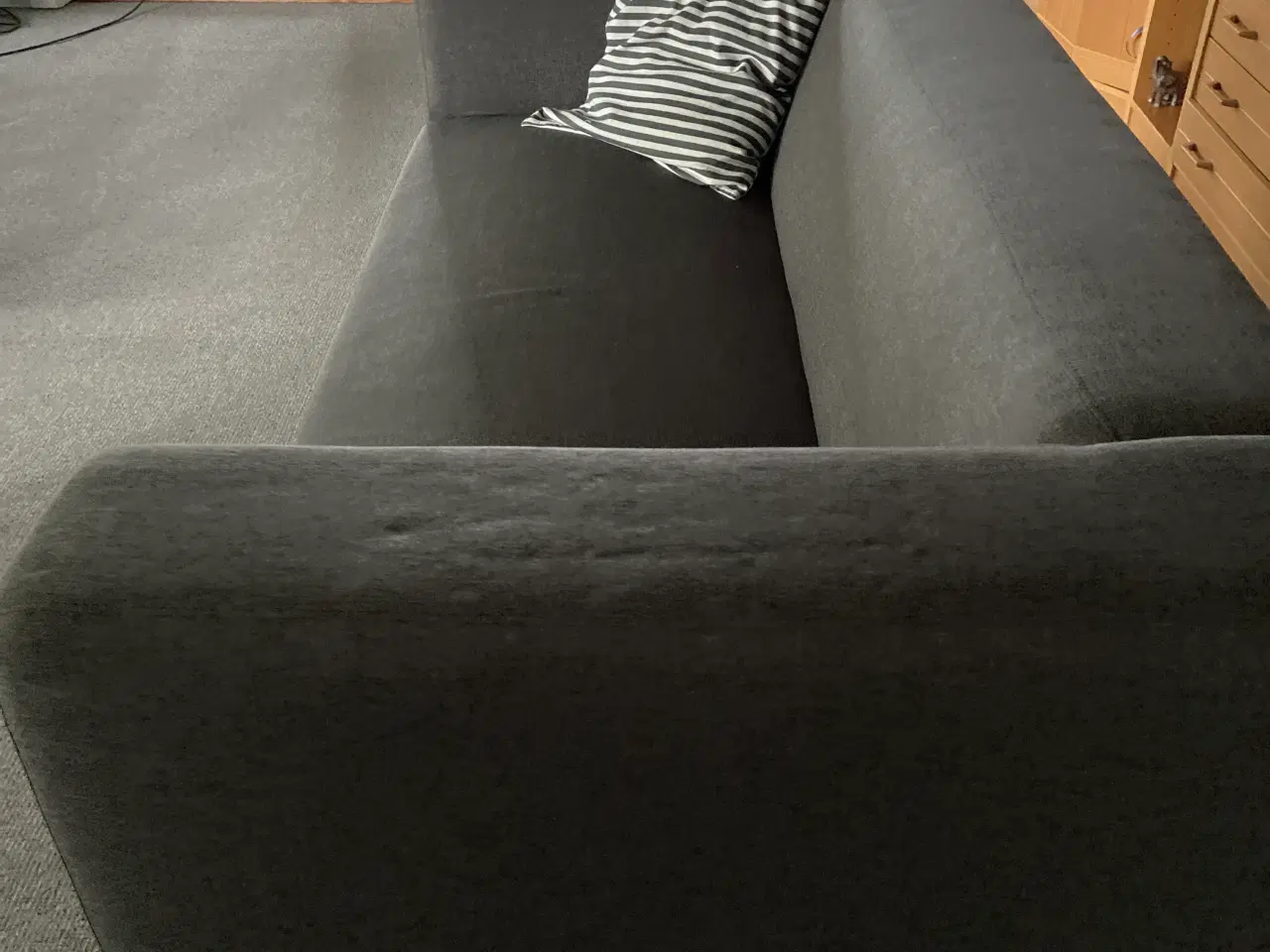 Billede 2 - Grå stof sofa