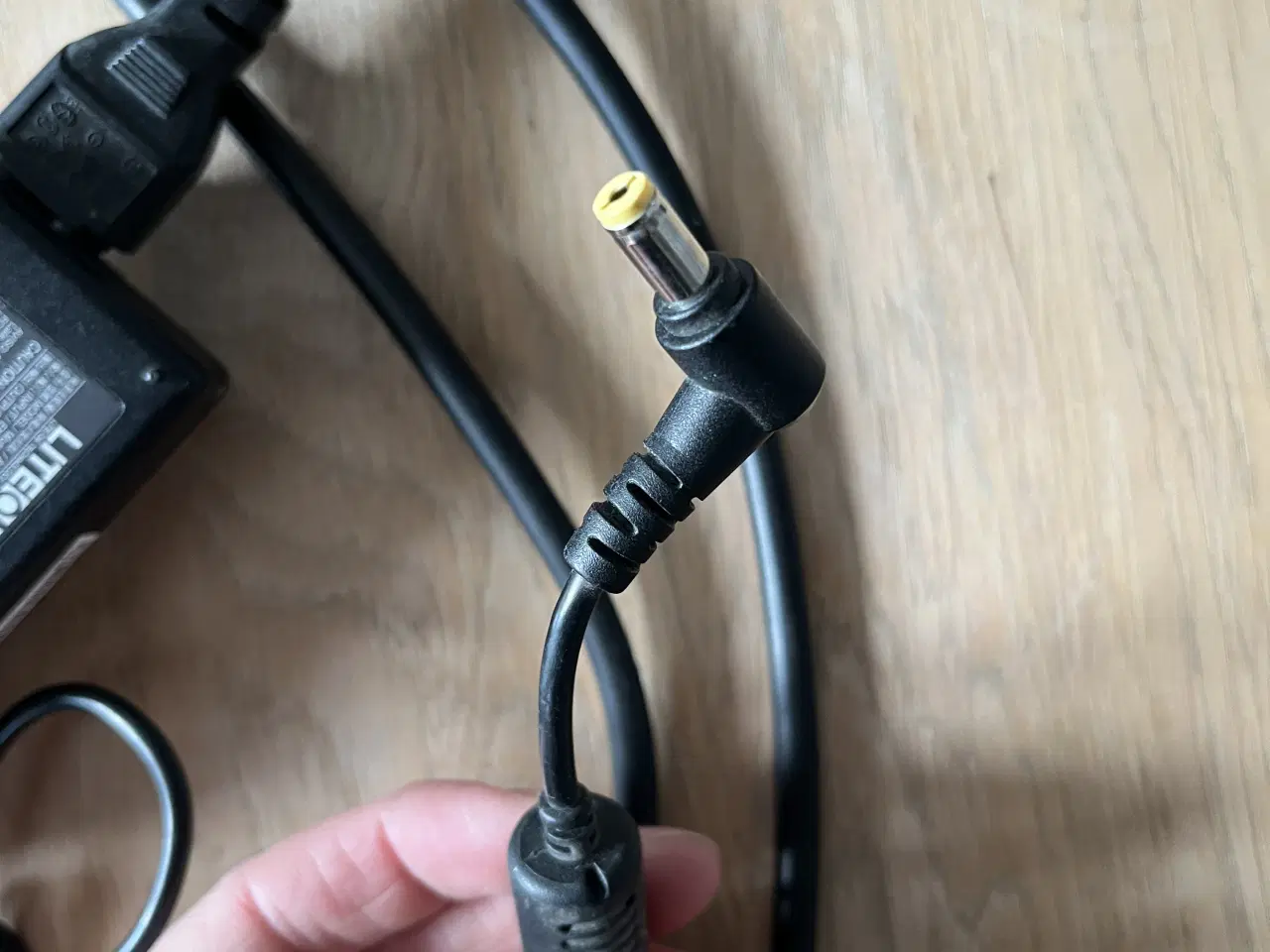 Billede 3 - Oplader til bærbar pc