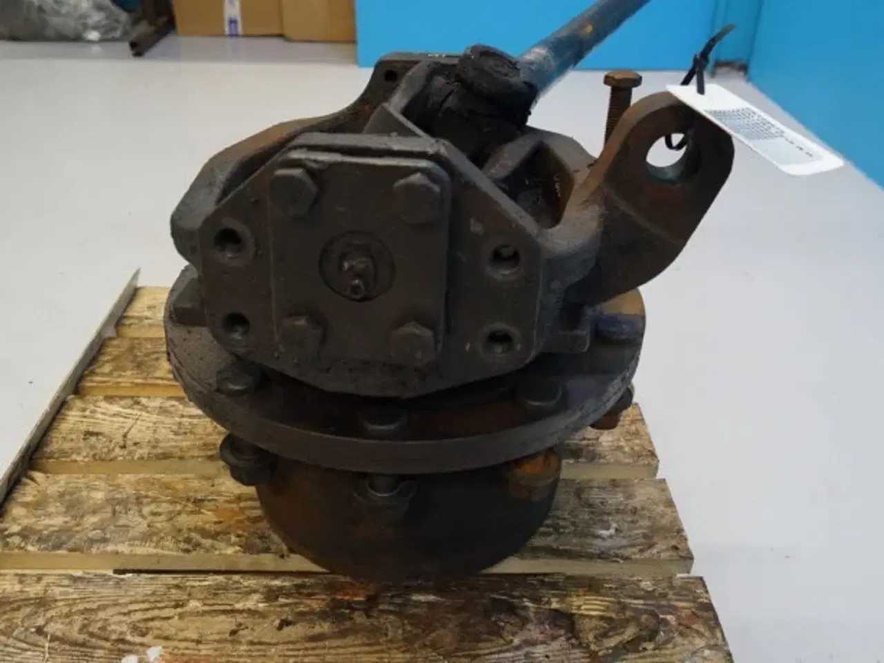 Billede 6 - Valtra T213 R.H. Foraksler