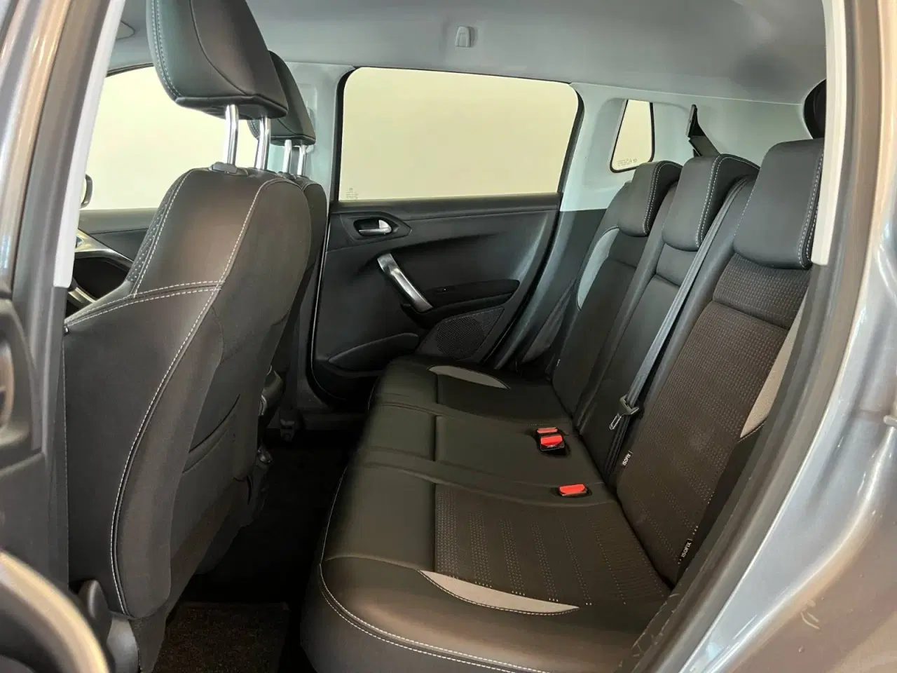 Billede 18 - Peugeot 2008 1,6 BlueHDi 100 Allure